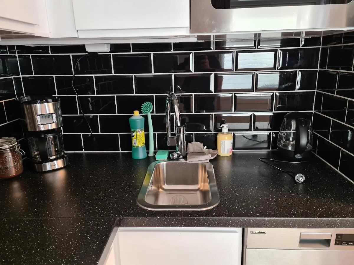 Studio Leilighet, Hoy Standar, Rett Ved Bergen Airport Apartman